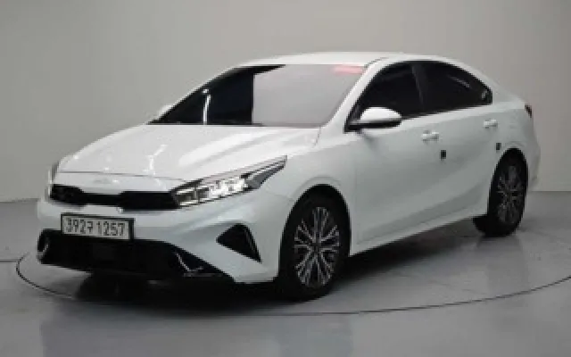 MX5싼타페 중고차 더뉴 K3 2세대 1.6 가솔린 프레스티지 매물 사진 7 - 2022/09 32,352km